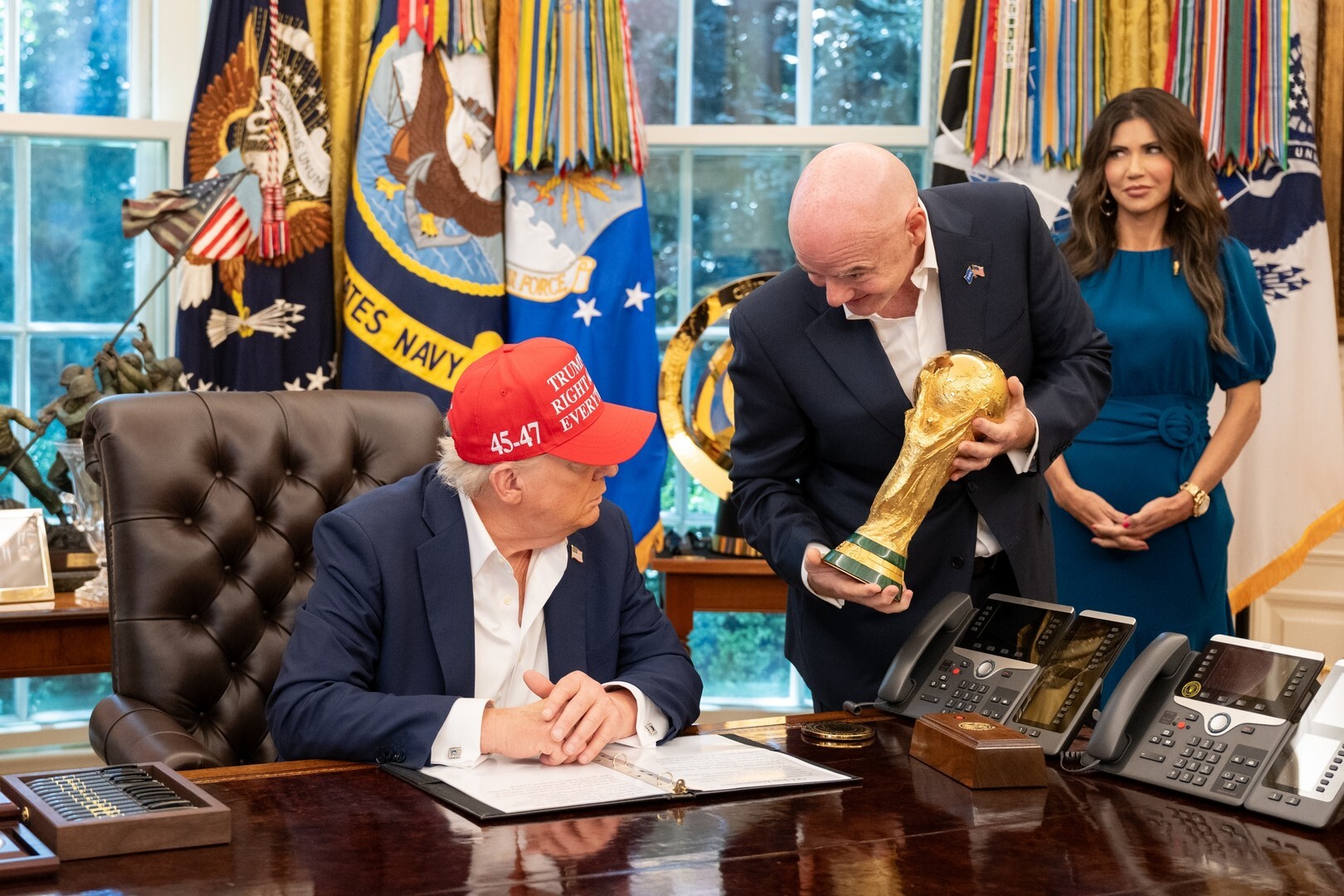 Donald Trump, FIFA Başkanı Gianni Infantino’nun yerine geçmenin “korkunç bir hata” olacağını söylüyor